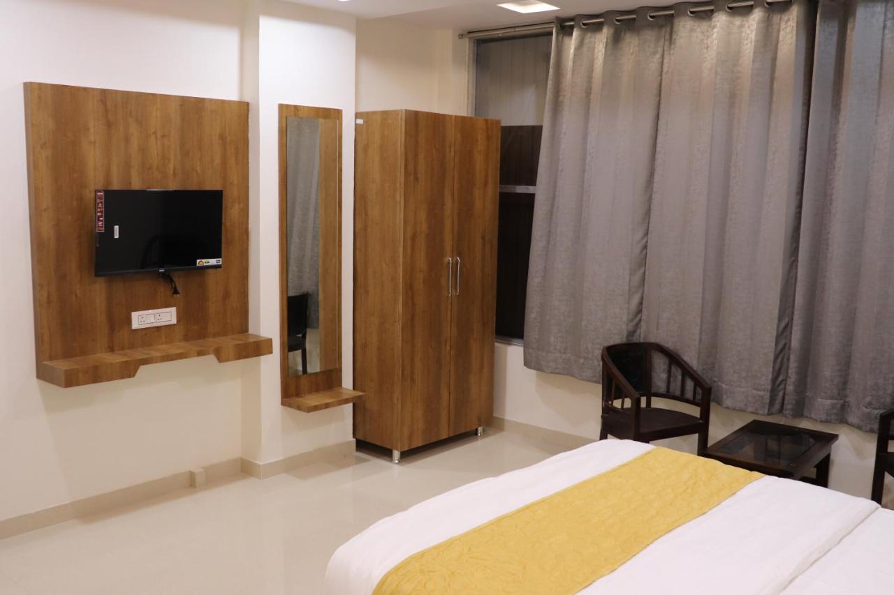 Hotel Jmb Τζοντχπούρ Εξωτερικό φωτογραφία