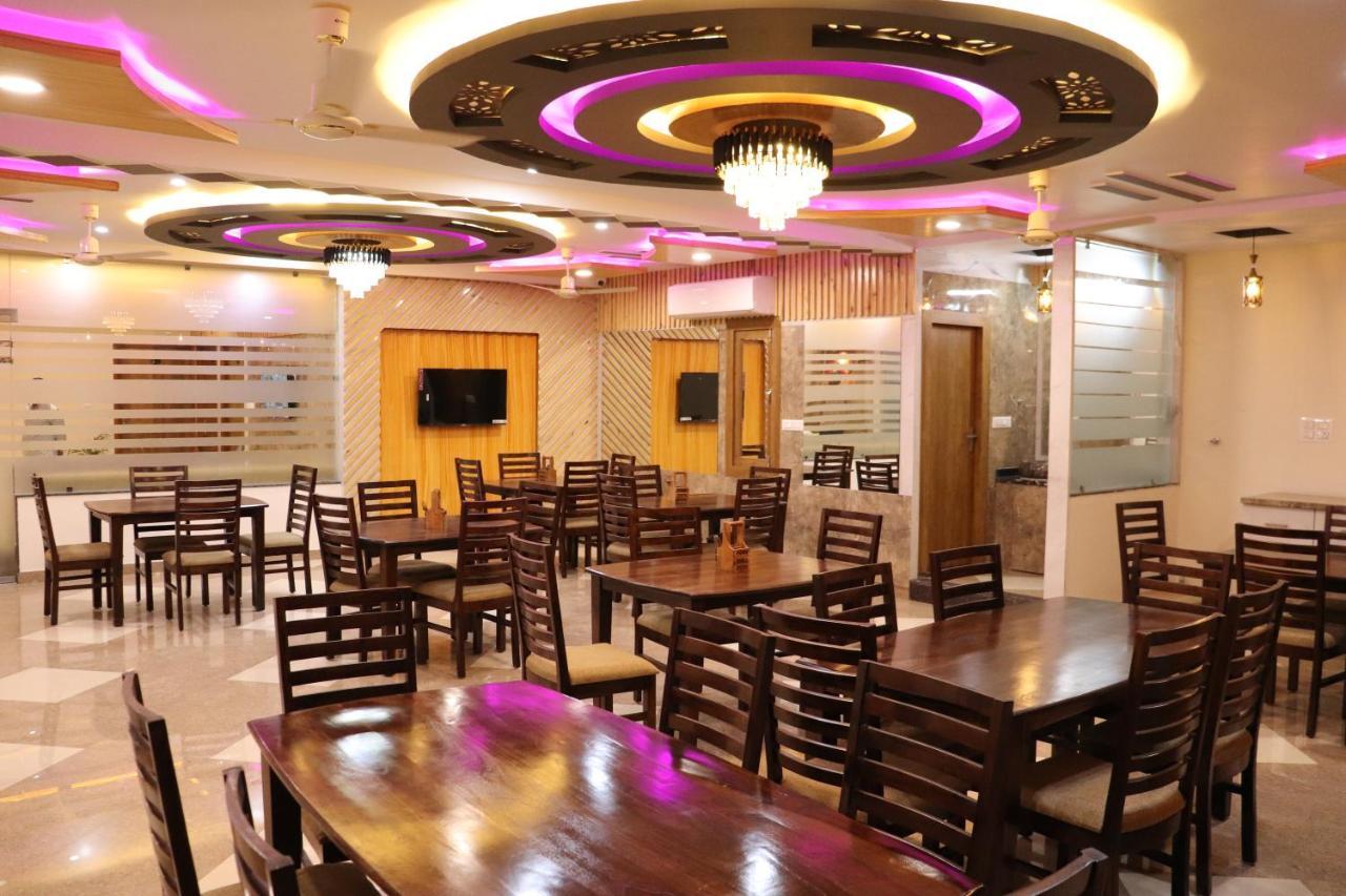 Hotel Jmb Τζοντχπούρ Εξωτερικό φωτογραφία