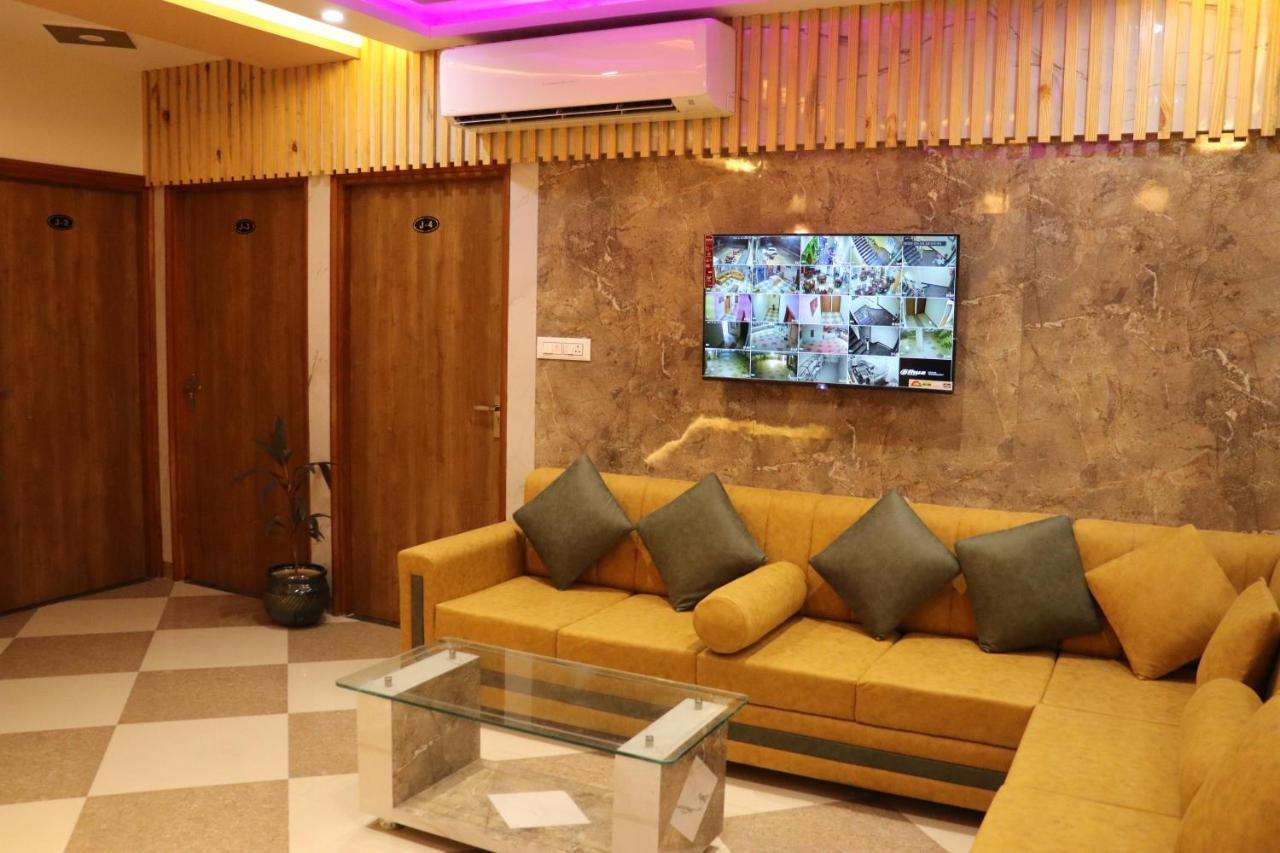 Hotel Jmb Τζοντχπούρ Εξωτερικό φωτογραφία